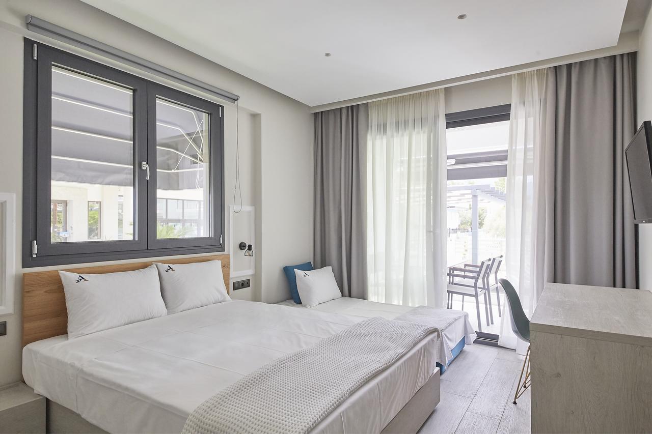 Albatros Suites Vrasná Eksteriør billede