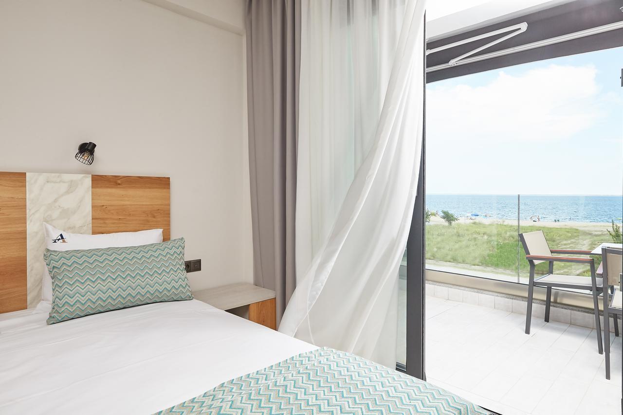 Albatros Suites Vrasná Eksteriør billede